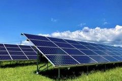 野立て太陽光投資の現状と2025年の市場動向